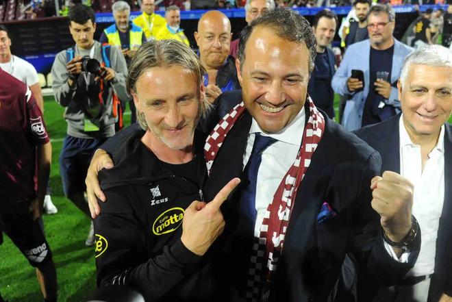 不仅仅是两 不仅仅是两