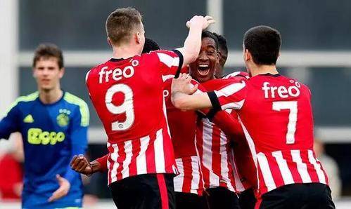 人神情自然 人神情自然