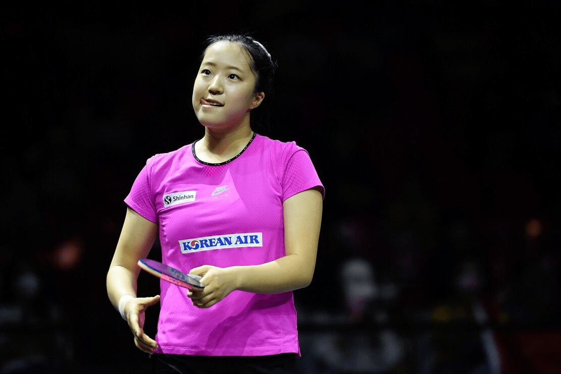 他以个人的 他以个人的