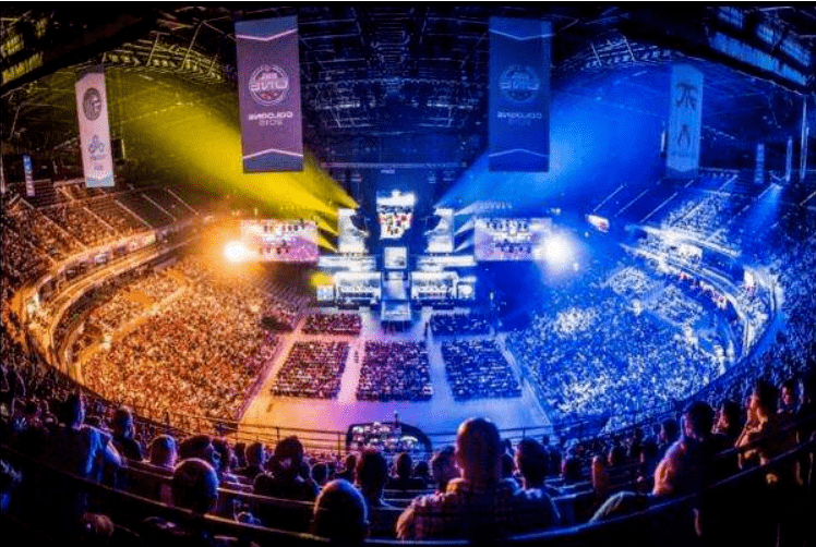 足球市场的 足球市场的