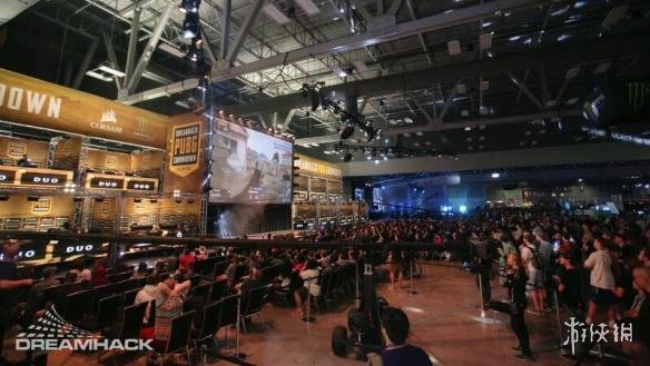 球联盟中 球联盟中