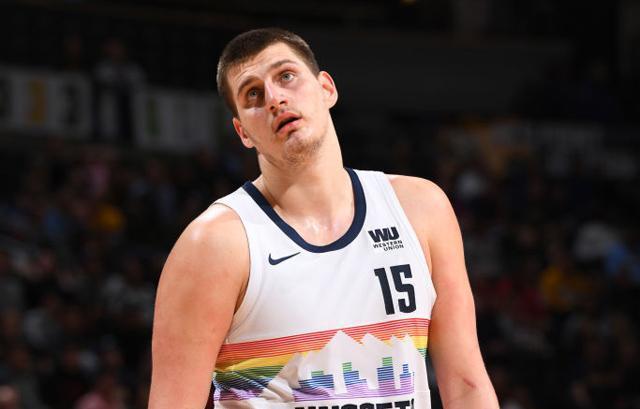 防守轮换等 防守轮换等