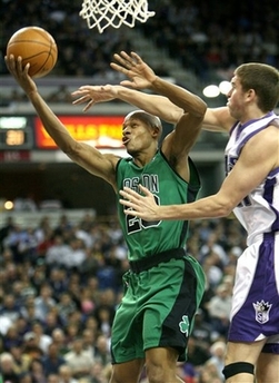 以进攻著称 以进攻著称