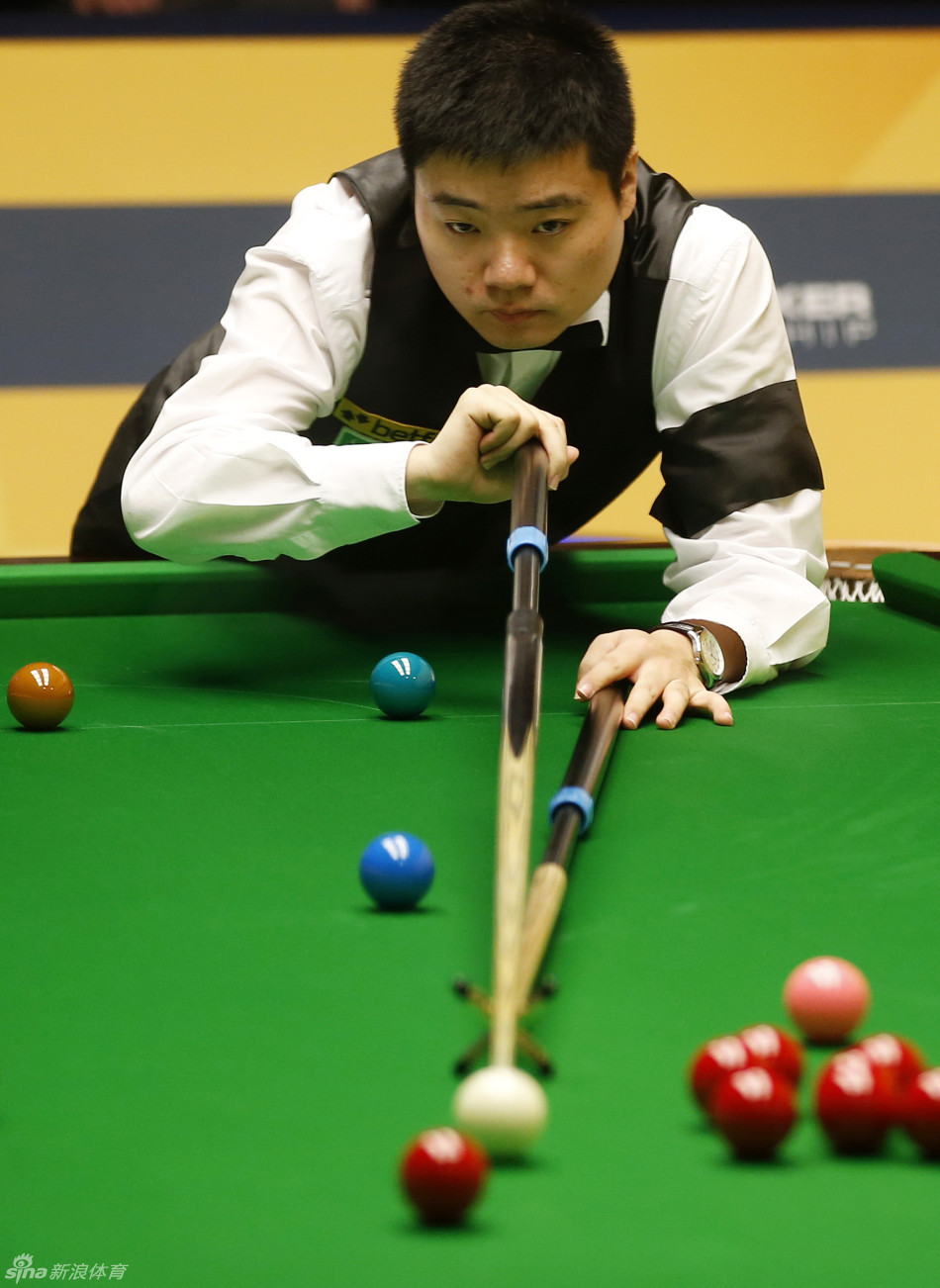 华提出了鼓 华提出了鼓